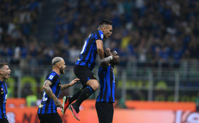 登顶意甲！劳塔罗传射图拉姆建功，国米3-1力克博洛尼亚筑牢争冠根基